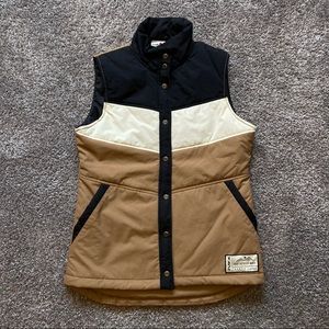 KAVU Vest Men's Small Tan Black Nylon Polyester